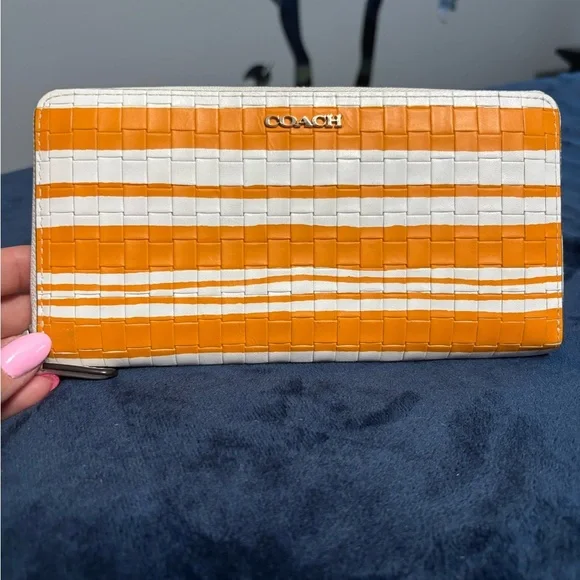 Coach Woven Orange and White Wallet - Picture 1 of 8